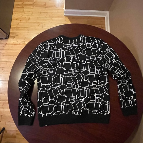 Black with white squares crewneck sweatshirt. - Picture 2 of 2